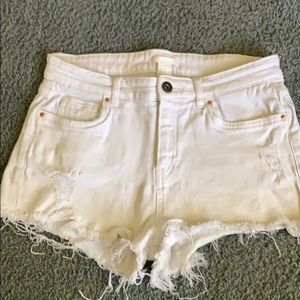 H & M Shorts